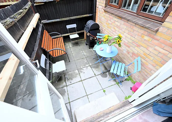 3 Bedroom House In Euston, Patio & Bbq