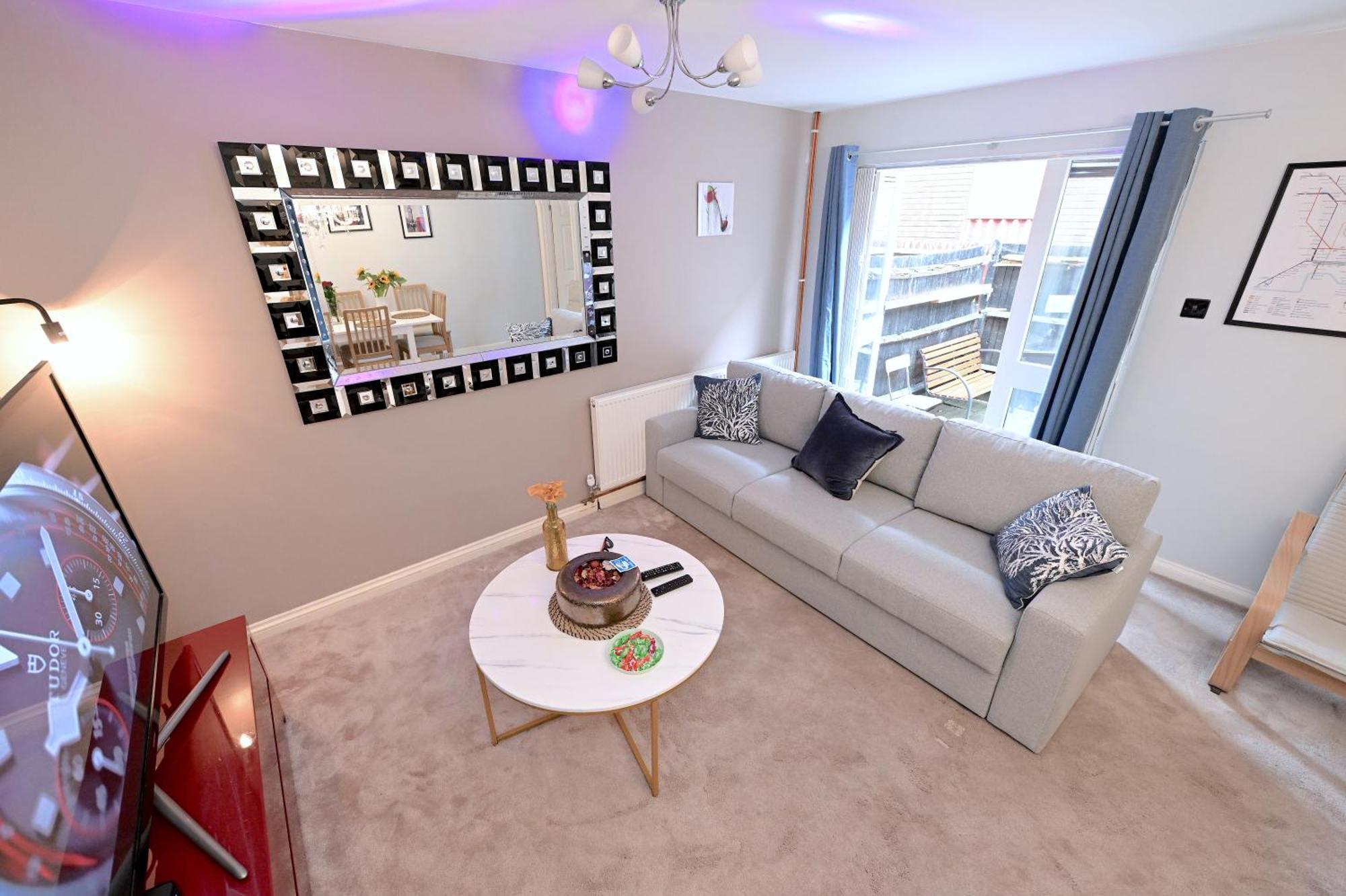 3 Bedroom House In Euston, Patio & Bbq Casa vacanze *