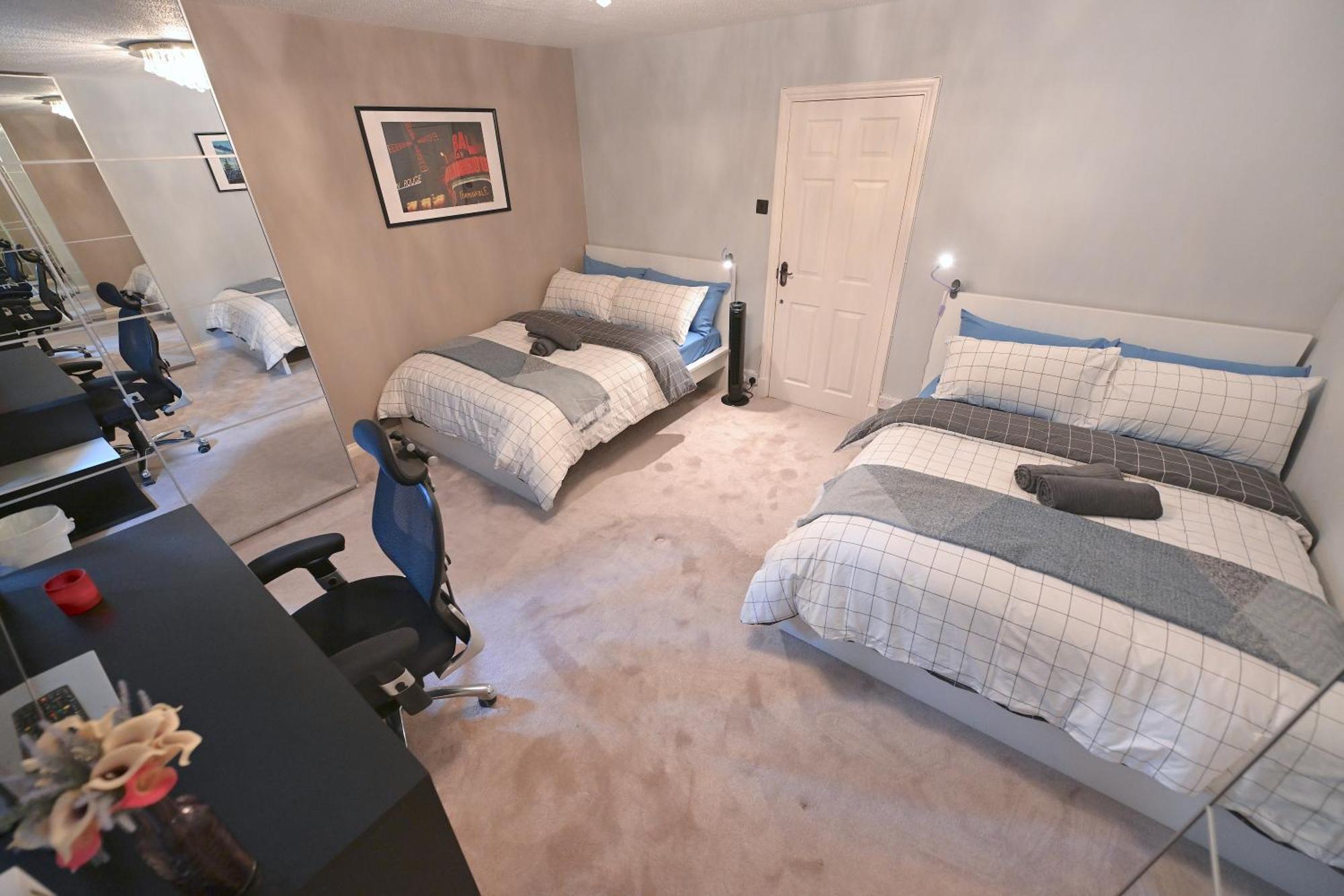 Дом отдыха 3 Bedroom House In Euston, Patio & Bbq Лондон